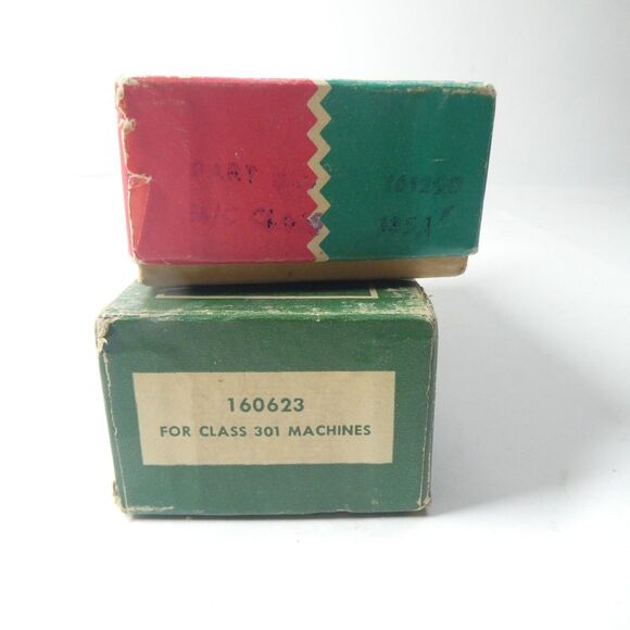 Singer Sewing Machine Attachments Lot w/Boxes Vintage For Class 301 160623 - Picture 3 of 6